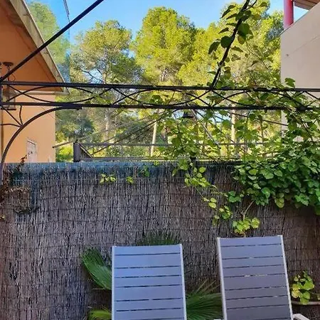 Golden Pineda Family Complex With Parking Apartment